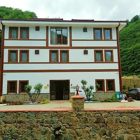 Hotel Cardak Alti Trabzon